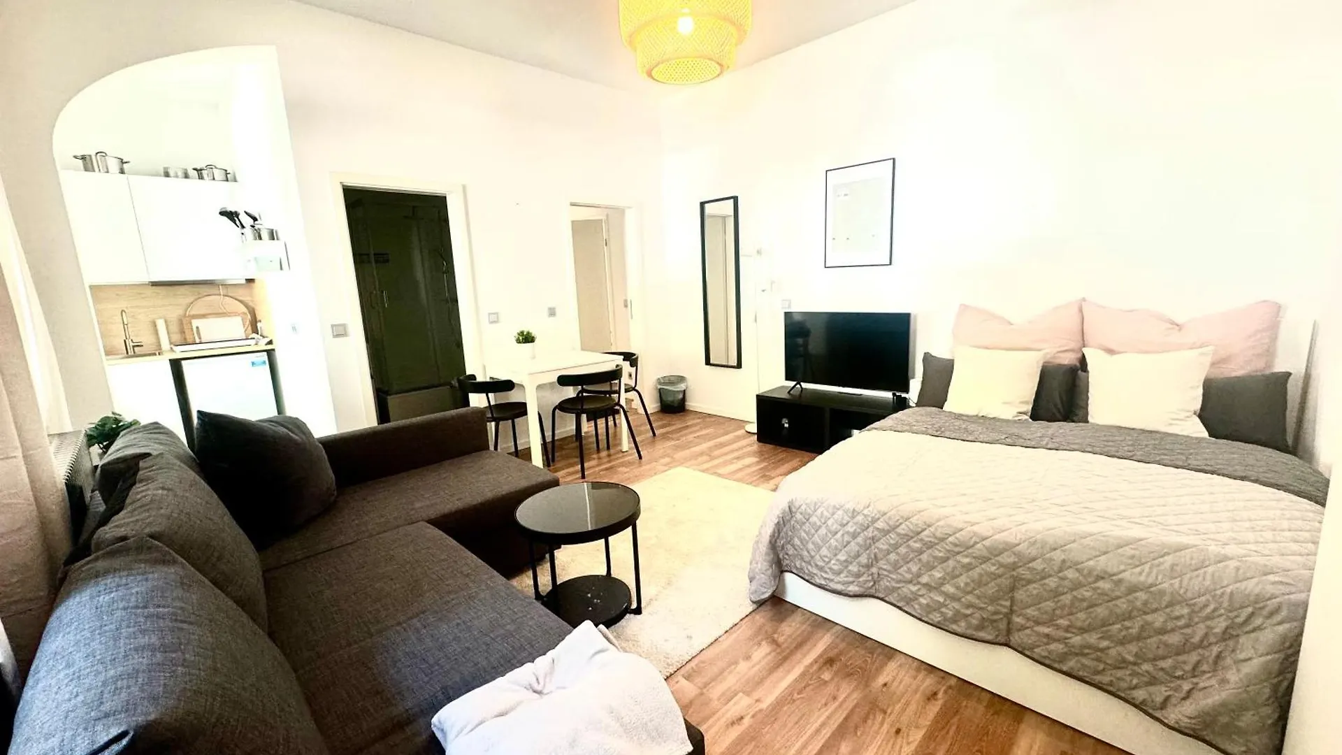 Red Stone Apartments Central ベルリン