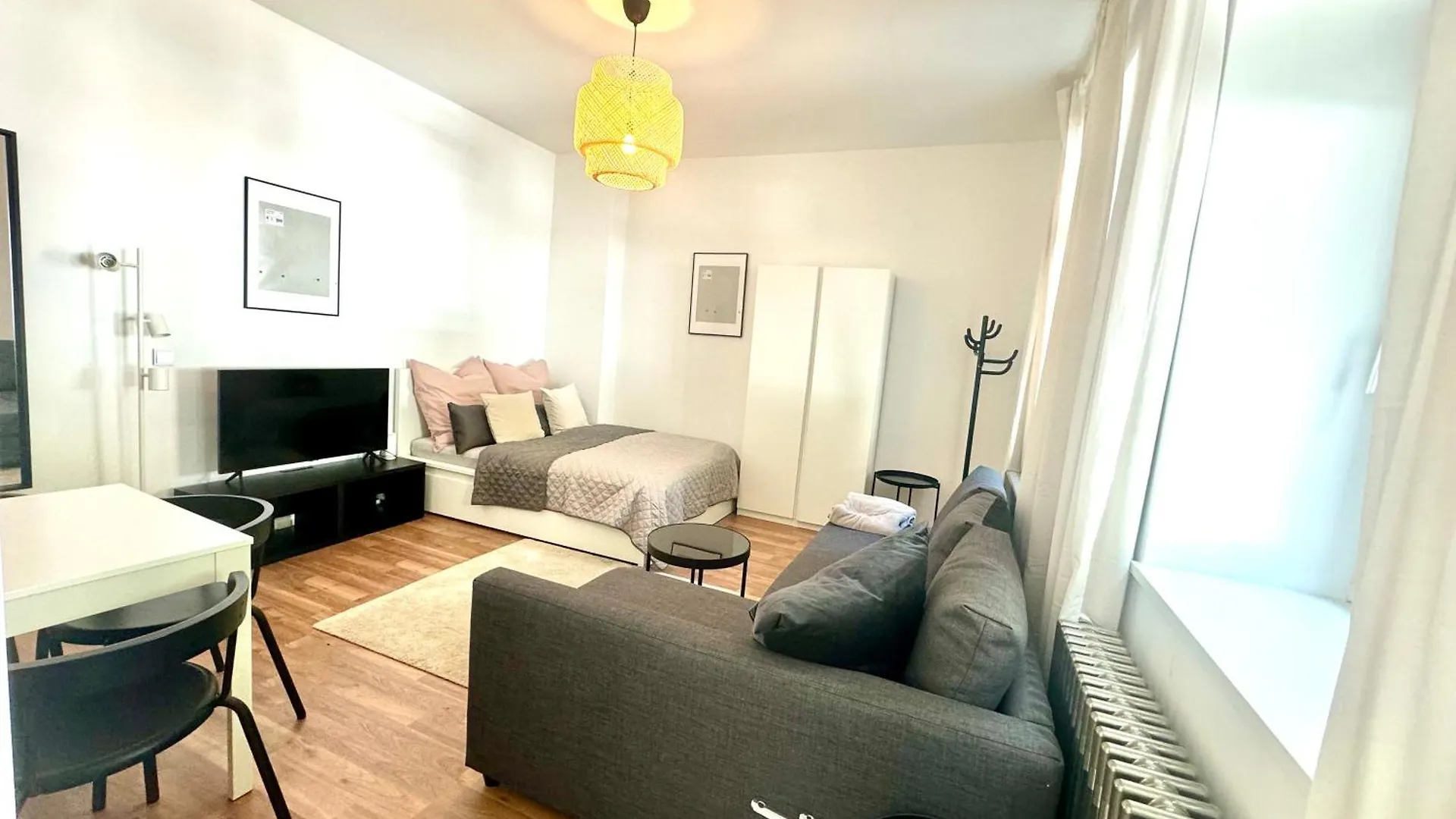 Red Stone Apartments Central ベルリン