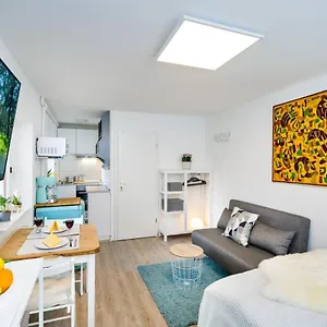 Der Smarte Brunsi I Berlin